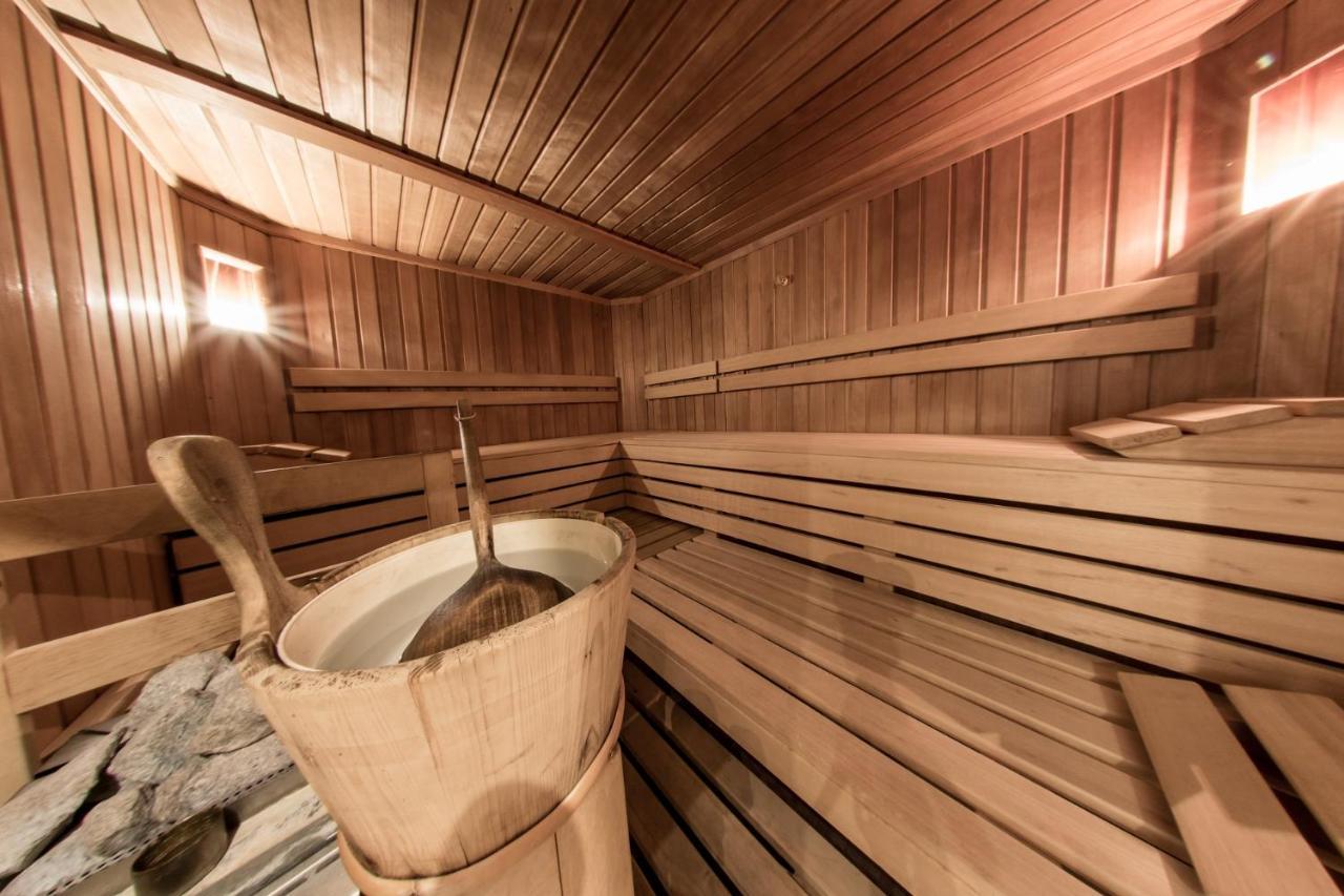 Hotel Gruber Sexten Bagian luar foto