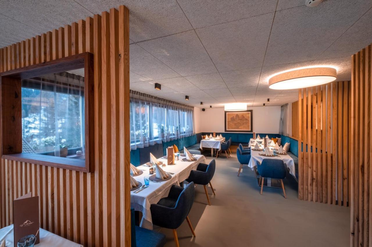 Hotel Gruber Sexten Bagian luar foto